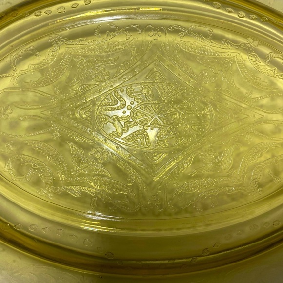 Oval Platter - Madrid Amber - Federal Glass - Made in 1930s Depression Glass - Picture 6 of 6